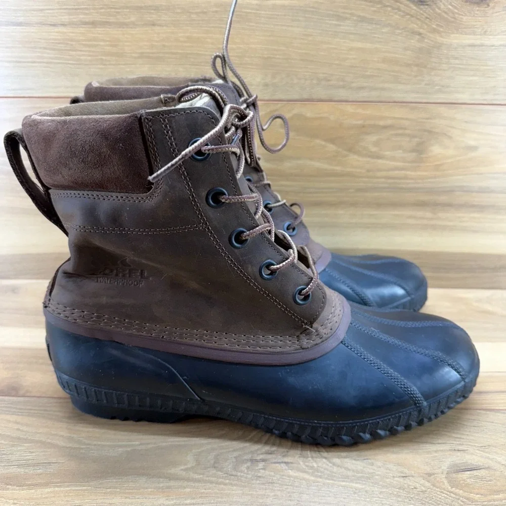 Sorel Cheyanne Waterproof Boots mens 13 Brown Nubuck Snow